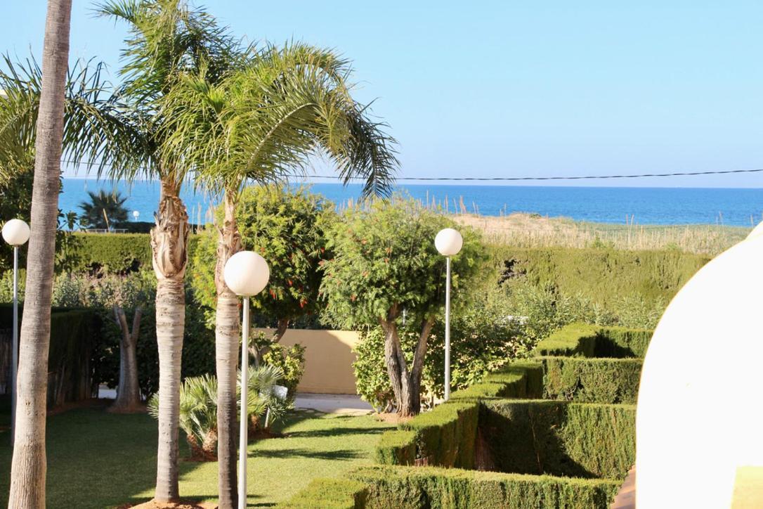 Larymar 79 By Homeprive Dénia Esterno foto